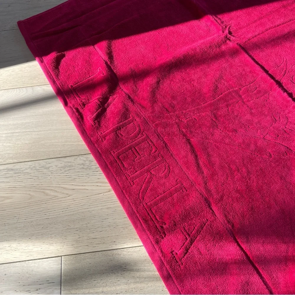 La Perla Red Towel